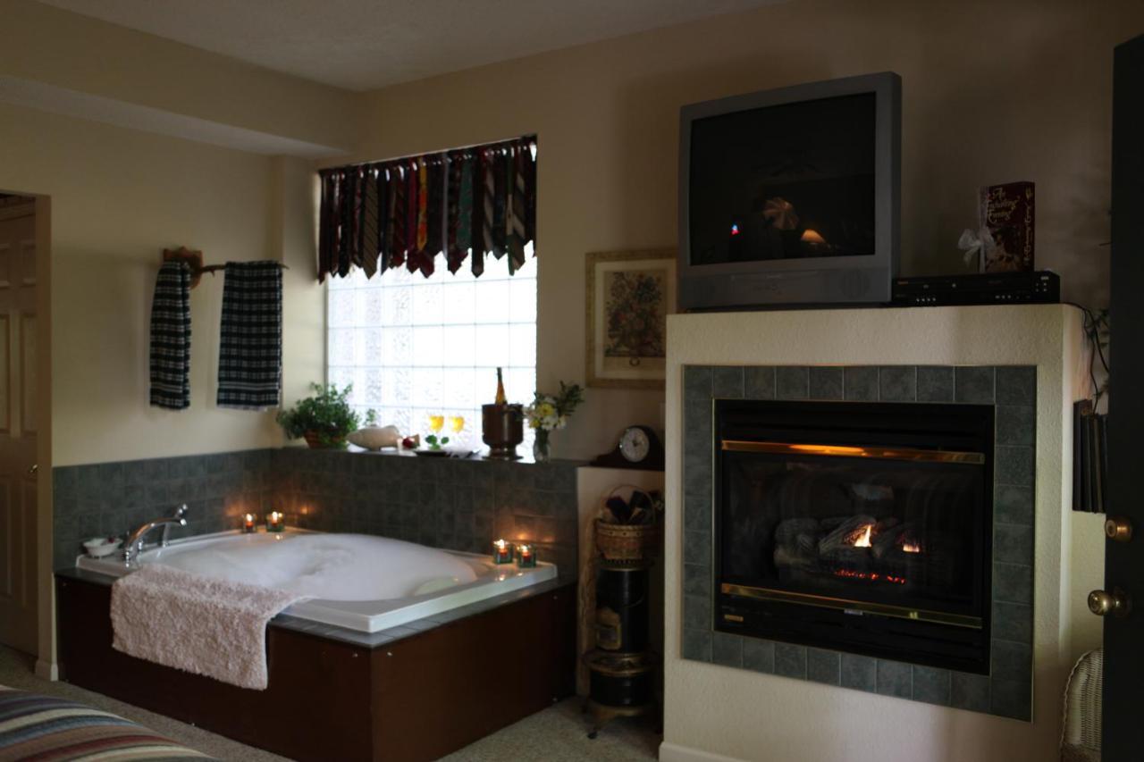 Inn At Harbour Ridge Bed And Breakfast Osage Beach Exteriér fotografie